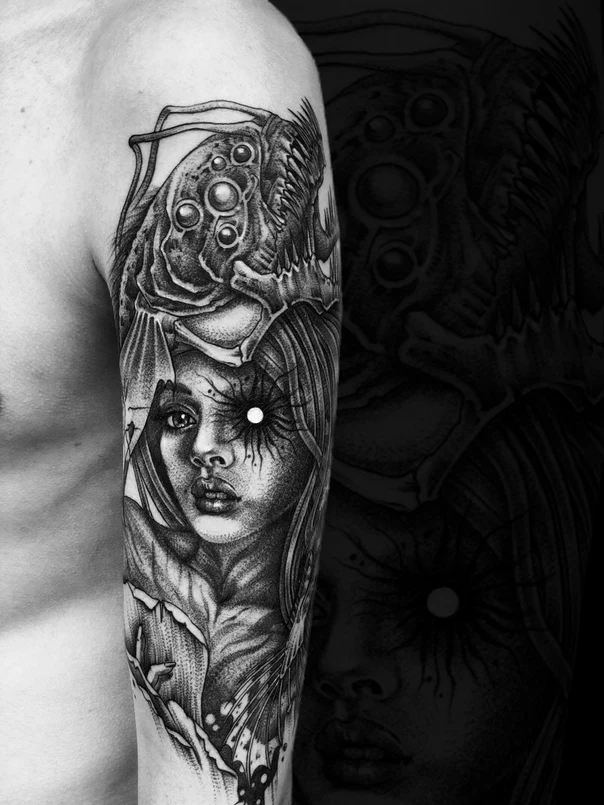 Чёрно-серая Portrait, Surreal tattoo на Полный рукав