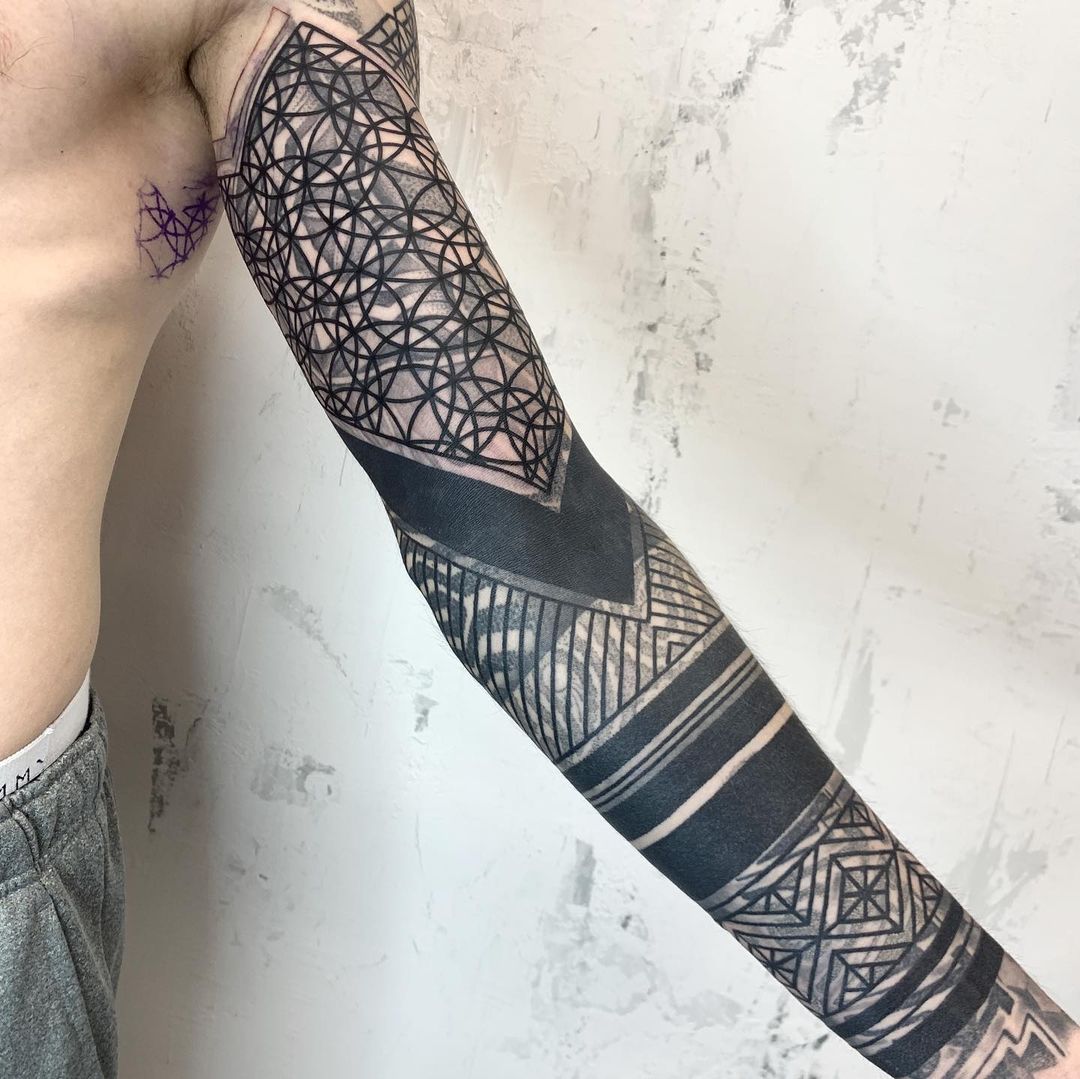 Tattoo artist Ervand Akopov | Moscow, Russia | iNKPPL