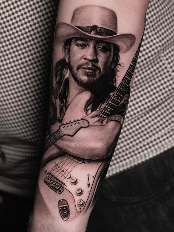 male black and grey realism Tatuaggio su forearm #45705 | Tatuatore Сергей Vinni