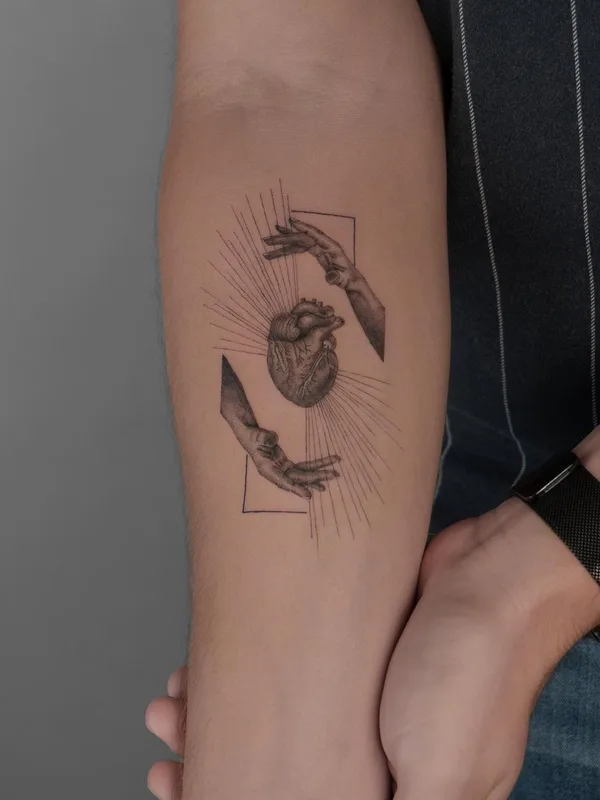 black and grey black and grey tattoo auf forearm #45925 | Tätowierer Bino Feyer
