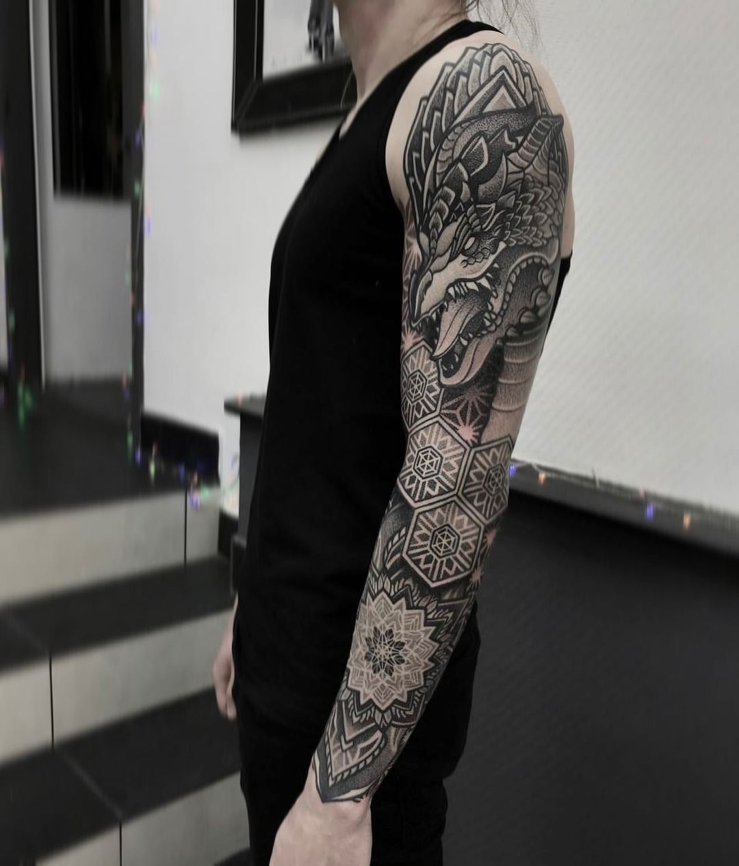 Black tattoo by Никита Шероухов