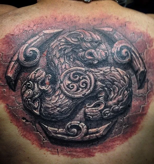 black and grey black and grey 纹身 在 upper back #46155 | 纹身师 Павел Ангел Арефьев