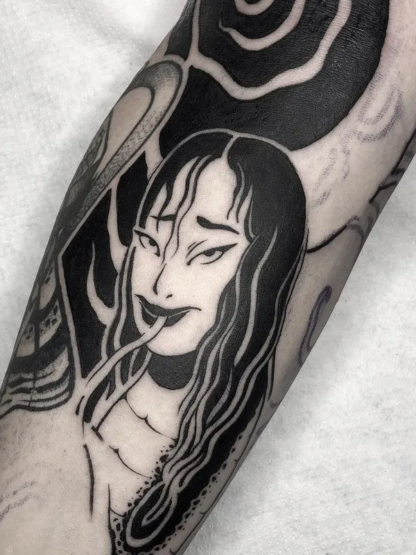 black blackwork татуировка на forearm #46397 | Тату мастер Lil Annie