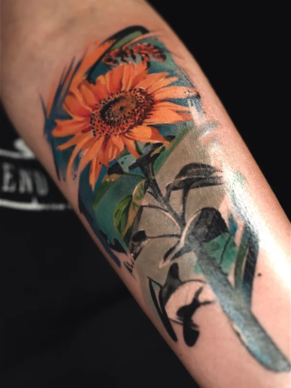 color watercolor 纹身 在 forearm #60112 | 纹身师 @Trigger.tattoo