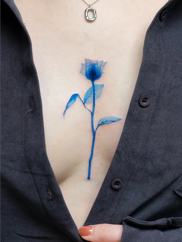 female color watercolor tattoo auf breast #60963 | Tätowierer Pokhy