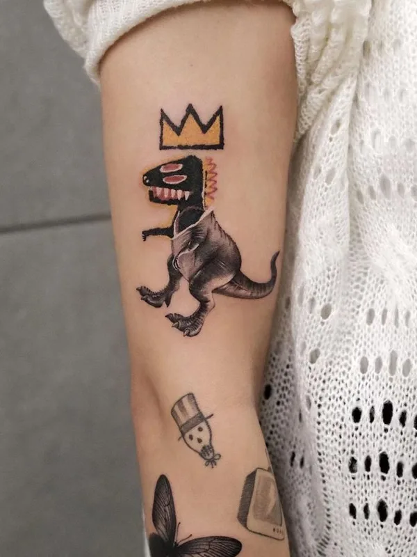 black and grey illustrative 纹身 在 forearm #75616 | 纹身师 newtattoo_zu