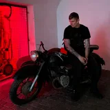 AlexSuprotiv