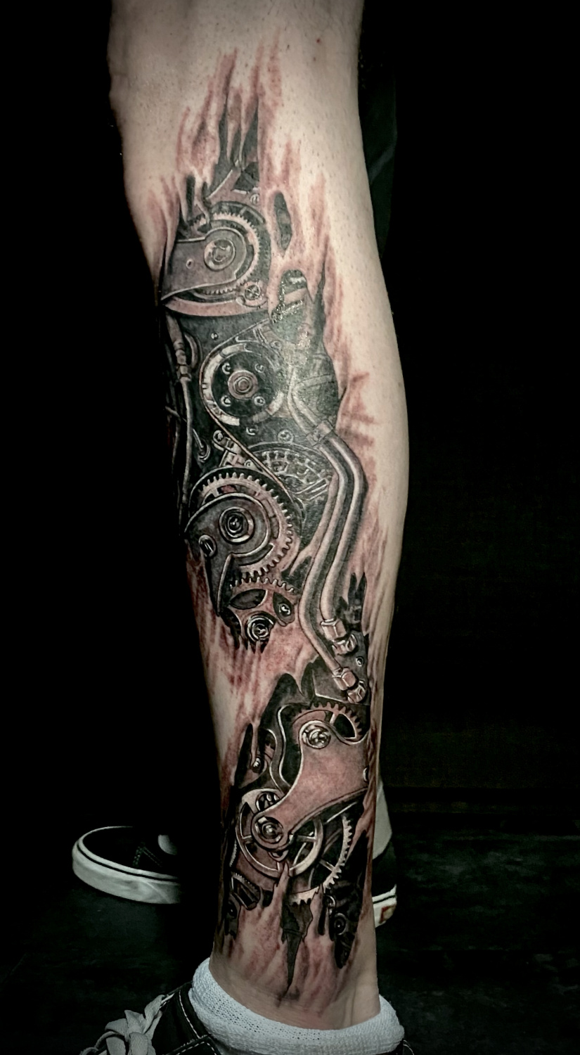 Biomechanical Gears, Mechanical tattoo on Calf