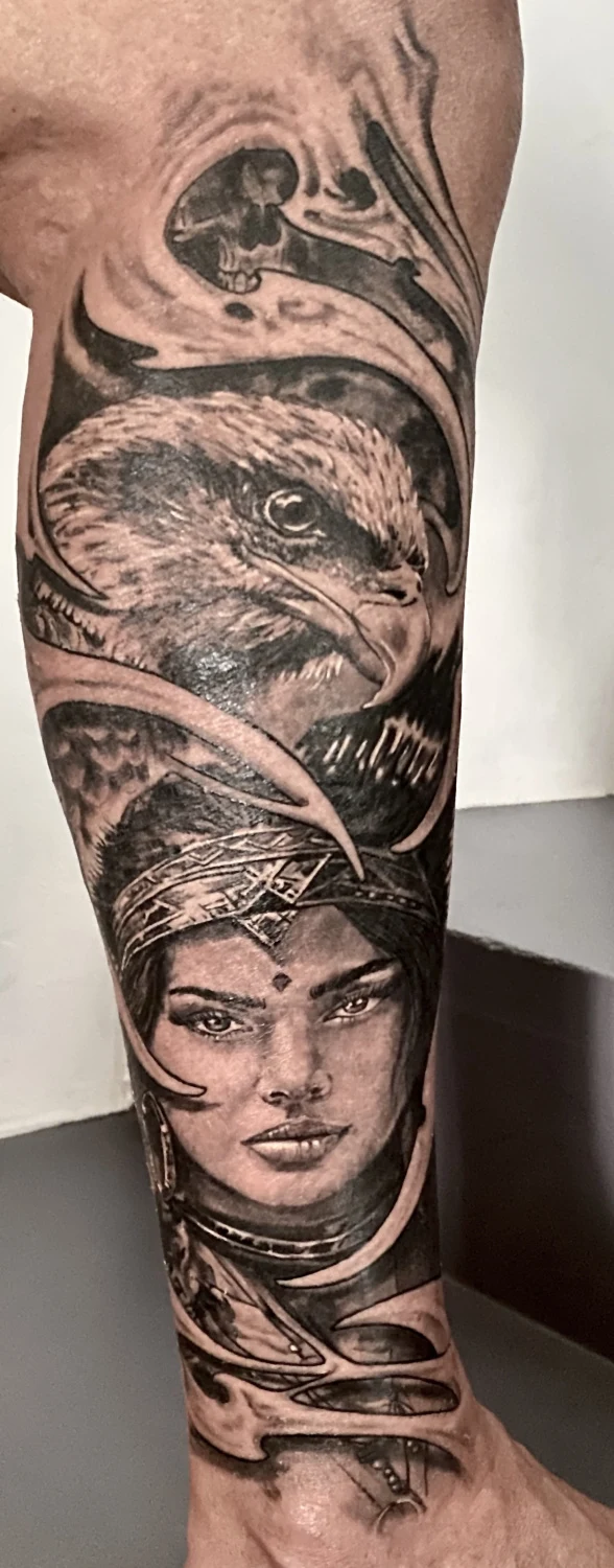 Realism Eagle, Portrait tattoo on Calf