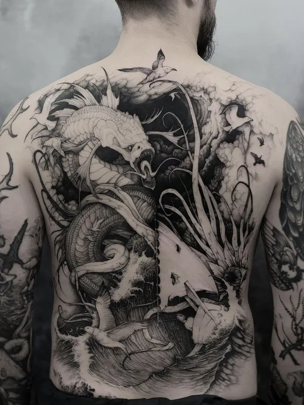 male black blackwork 纹身 在 full back #75718 | 纹身师 Piotr Bemben