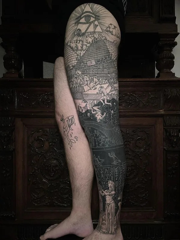black and grey blackwork 纹身 在 full leg #75764 | 纹身师 Ivan Zagusta