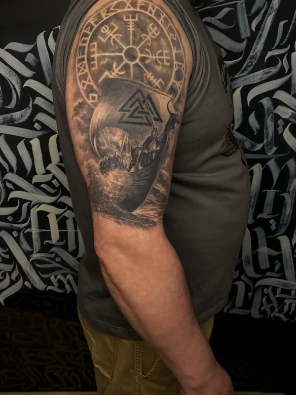 male black and grey black and grey Tatuaggio su full sleeve #76032 | Tatuatore AlexSuprotiv
