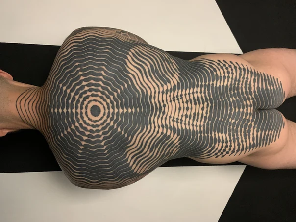 Блэкворк Geometric, Wave tattoo на Спина (полная)