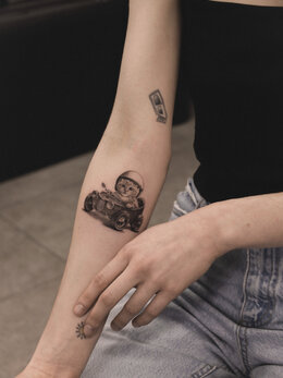 Microrealism tattoo