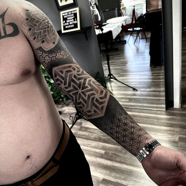 Geometric Geometric, Mandala tattoo on Full Sleeve