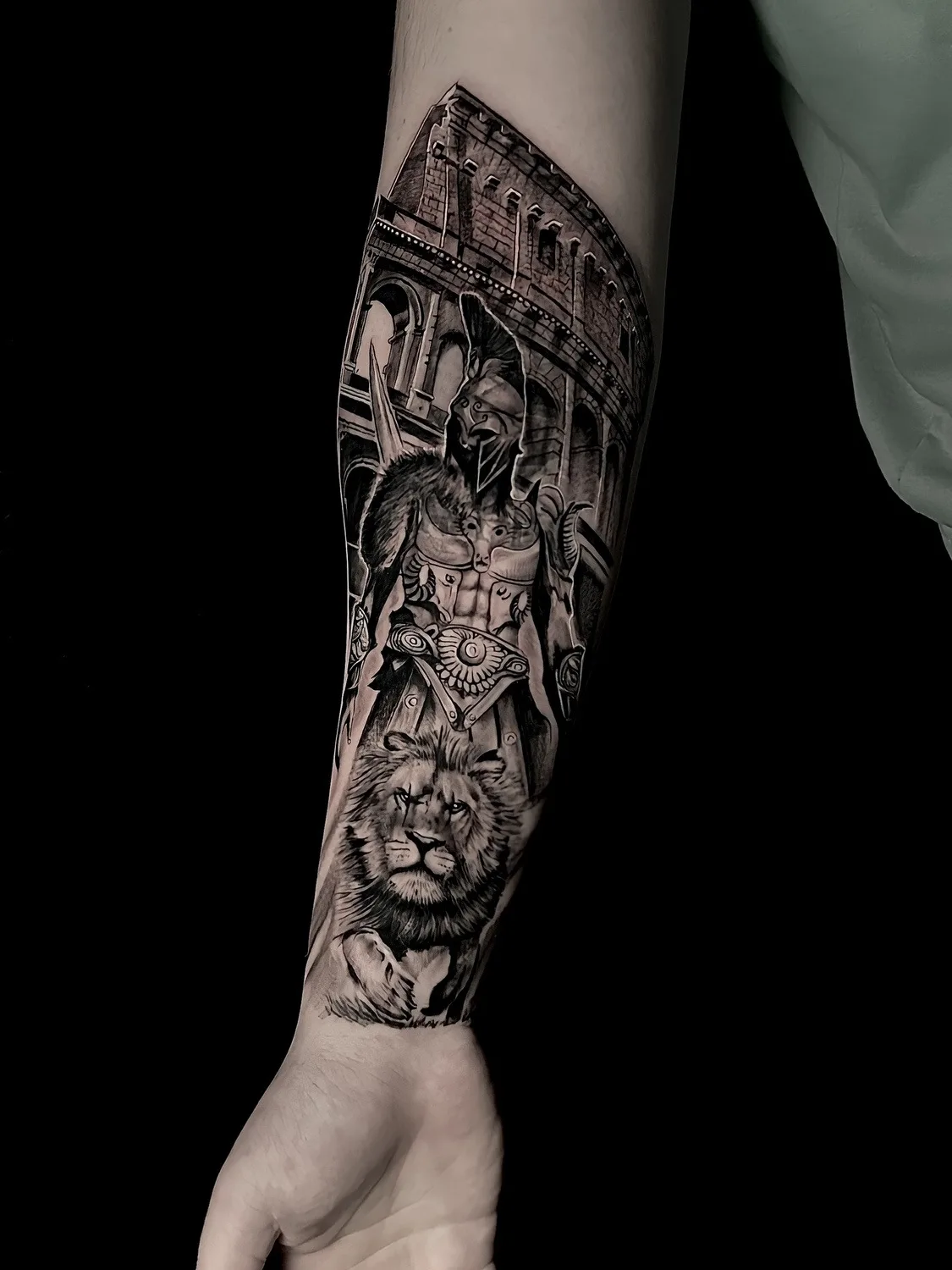 Tattoo artist Berhan Tabih