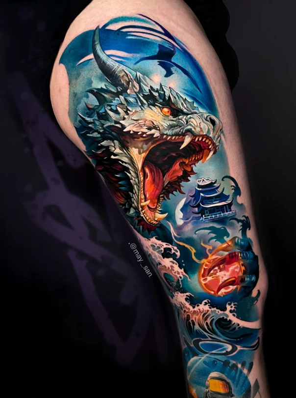 Японская Dragon, Waves tattoo на Бедро