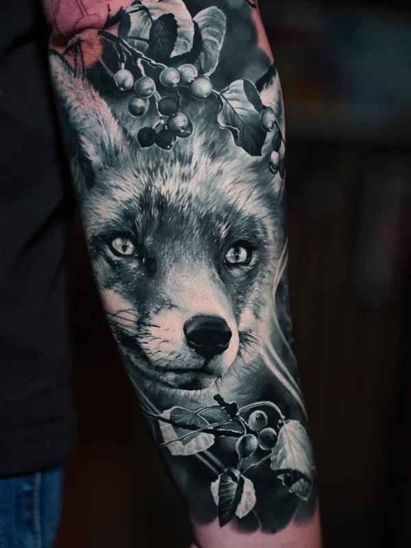 black and grey realism tattoo auf full sleeve #77177 | Tätowierer Anna Kriuchkova