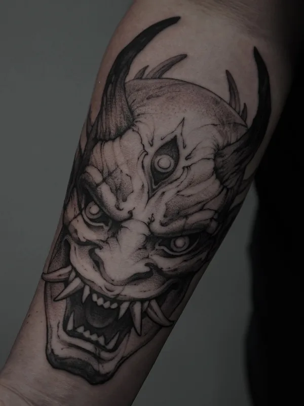 black and grey black and grey tatuaje en forearm #77960 | Tatuador Митя Собаков