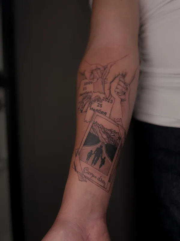 black and grey sketch татуировка на forearm #77978 | Тату мастер Нина Волошкина