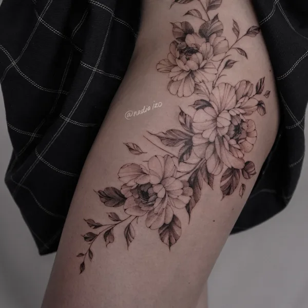 Botanical tattoo by Nadia Izo in Moscow