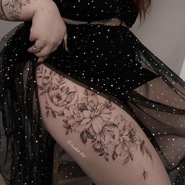 Botanical tattoo by Nadia Izo in Moscow