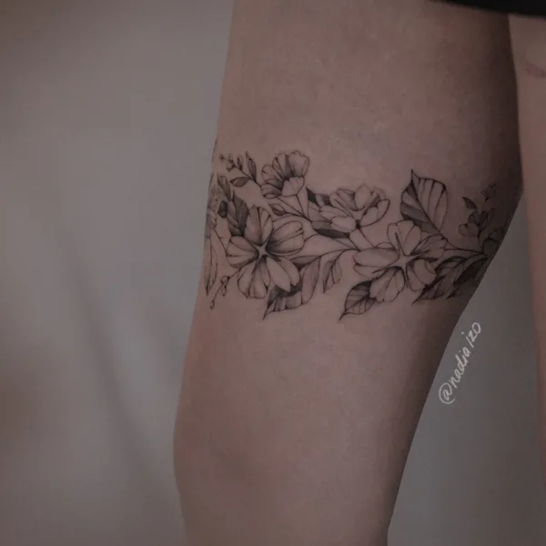 Botanical tattoo by Nadia Izo in Moscow