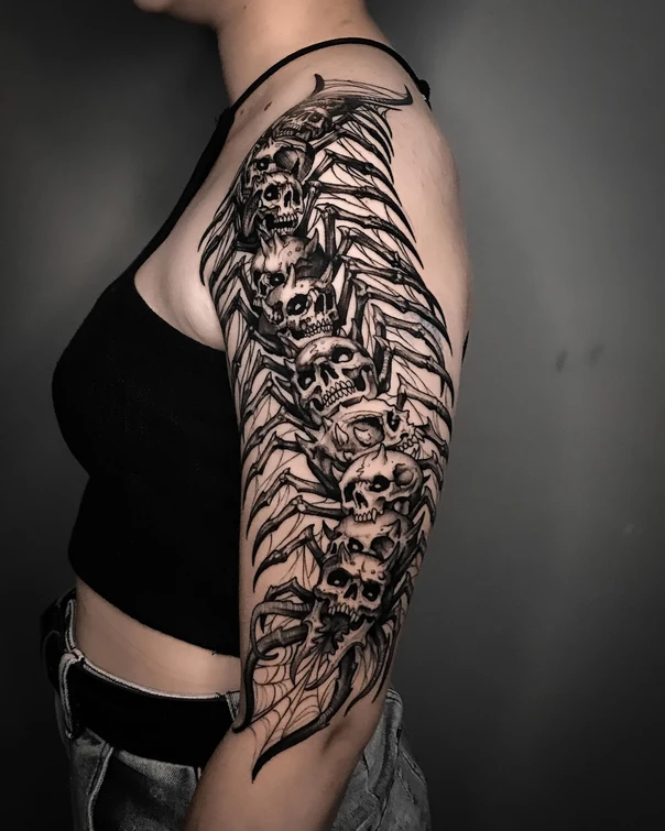 Блэкворк Skull, Spider tattoo на Полный рукав
