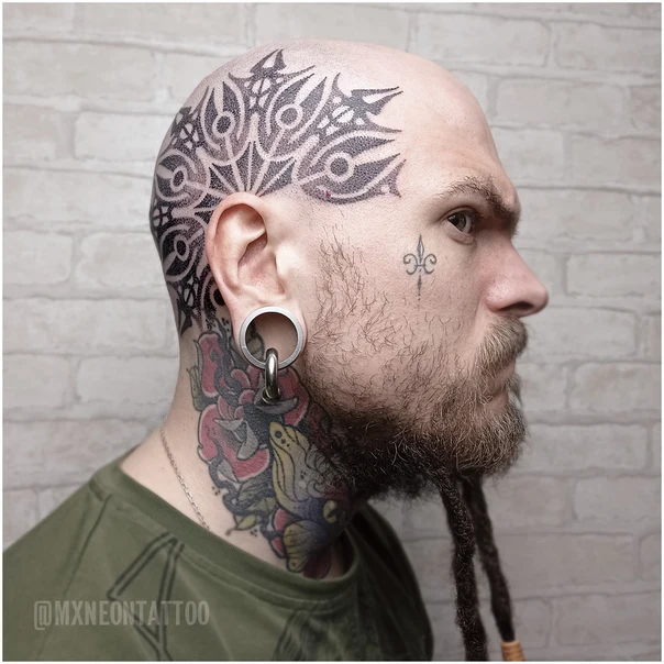 Блэкворк Floral, Geometric tattoo на Шея