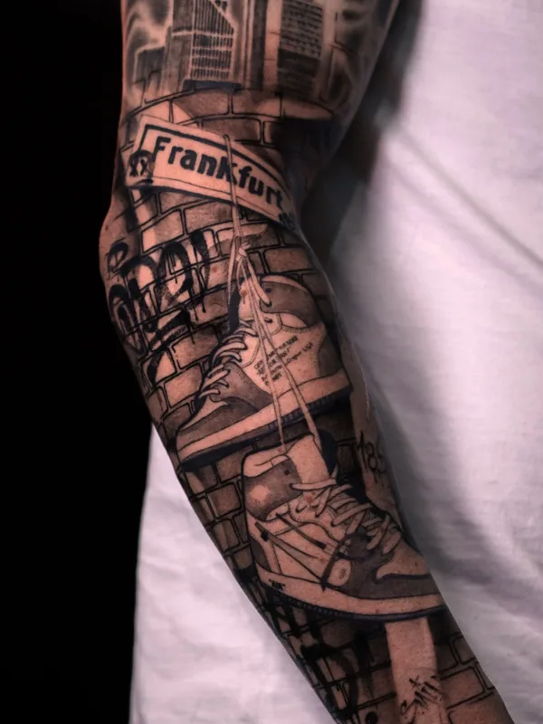 black and grey black and grey tatouage sur full sleeve #78881 | Artiste tatoueur MAX.VERAGO