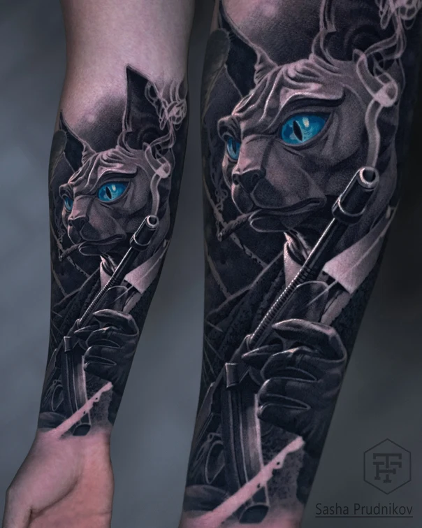 Реализм Cat, Gun tattoo на Предплечье