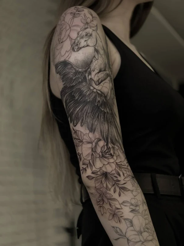 Иллюстративная Horse, Wings tattoo на Полный рукав