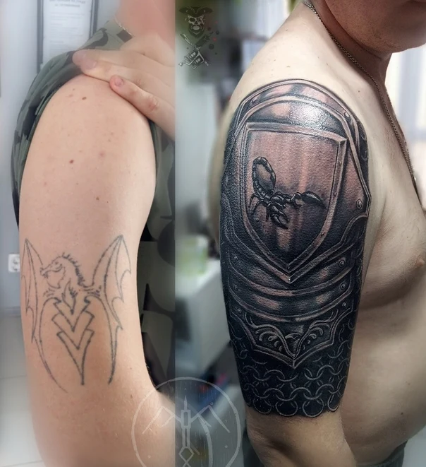 Чёрно-серая Scorpion, Armor tattoo на Плечо