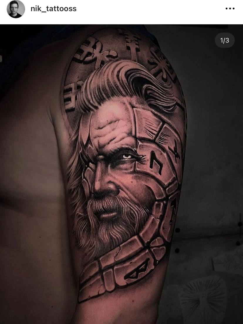 Реализм Portrait, Face tattoo на Плечо