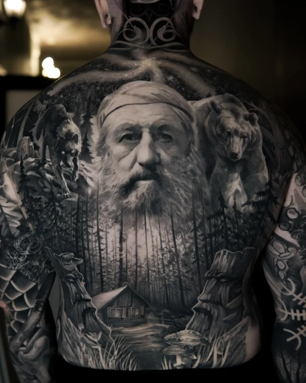 Реализм Portrait, Bear tattoo на Спина (полная)