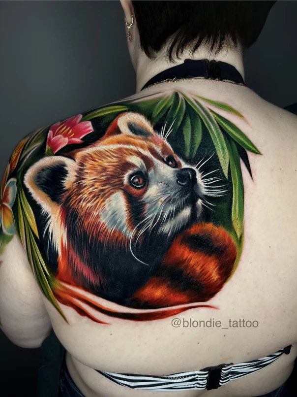 Realism Red panda, Flowers tattoo on Shoulder Blade