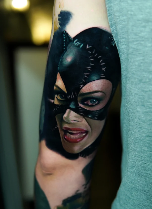 Реализм Catwoman, Portrait tattoo на Предплечье