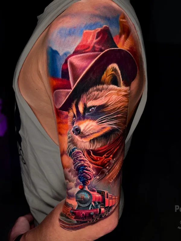 male color realism tatuaje en shoulder #80298 | Tatuador Сергей Кривов