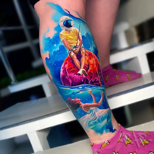 Реализм Astronaut, Planet tattoo на Икра
