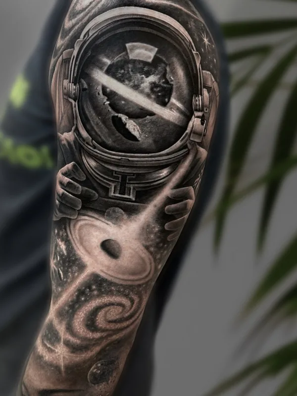 black and grey realism 纹身 在 full sleeve #80887 | 纹身师 Jac Alonso