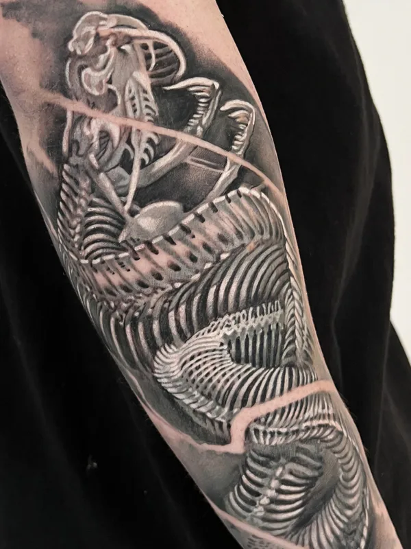 male blackandgrey realism татуировка на forearm #81827 | Тату мастер Roman Zakharchenko