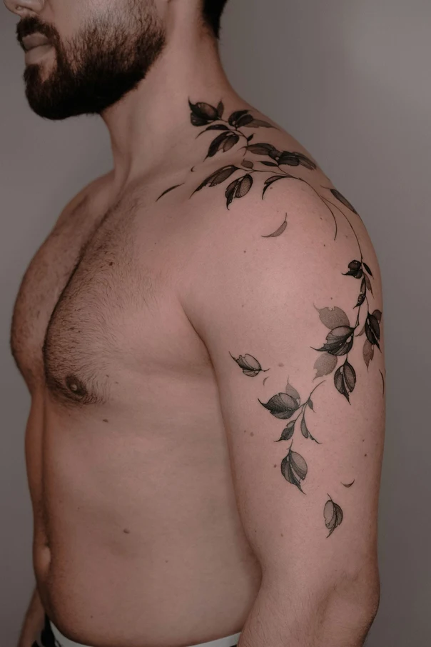 Fineline Leaves, Vines tattoo on Shoulder