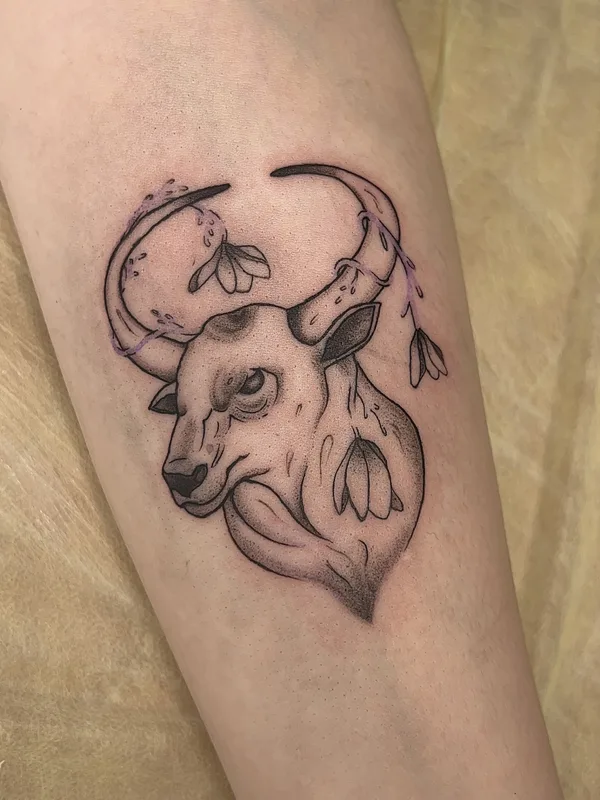 black and grey illustrative татуировка на forearm #81884 | Тату мастер Whatevertatts