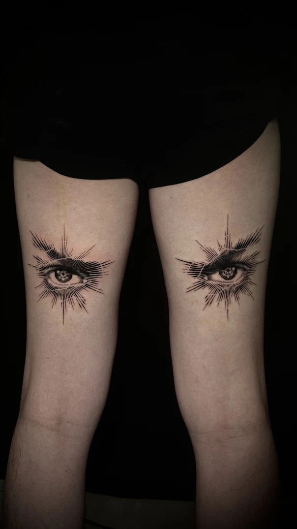 Linework Eye tattoo on Thigh