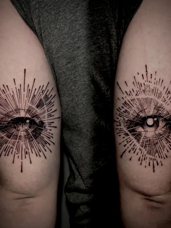 black blackwork Tatuaggio su knee #81997 | Tatuatore Yoshi