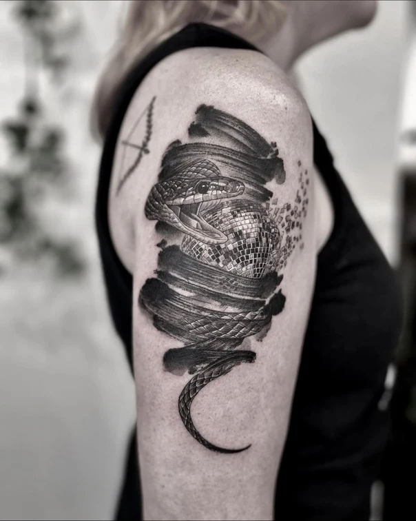 Blackwork Snake, Abstract tattoo on Upper Arm