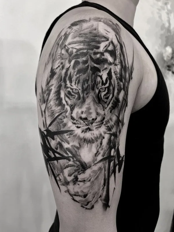 black and grey black and grey tattoo on shoulder #82008 | Tattoo Artist Jay Han