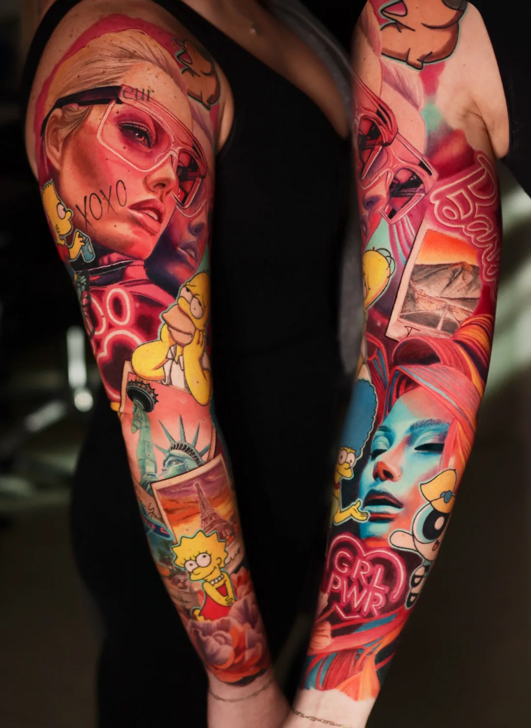 Tattoo artist Levente Vacsi