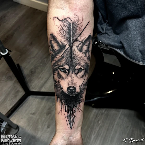 Realism Wolf, Feather tattoo on Forearm