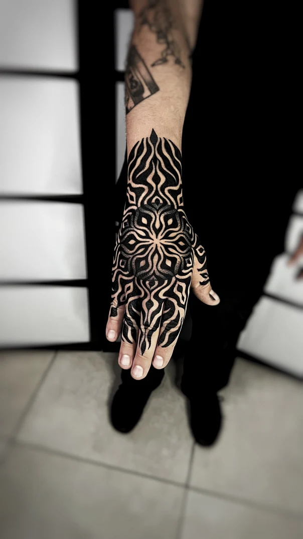 Blackwork Geometric, Mandala tattoo on Hand